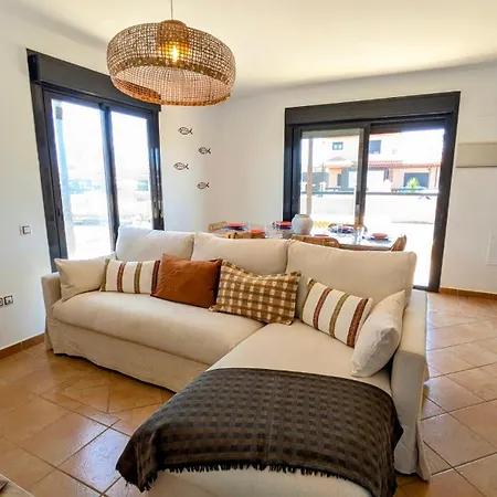 Escapada Slow-life Piscina, Terrazas Y Olas Cerca - Casa Pez بيت للعطل *