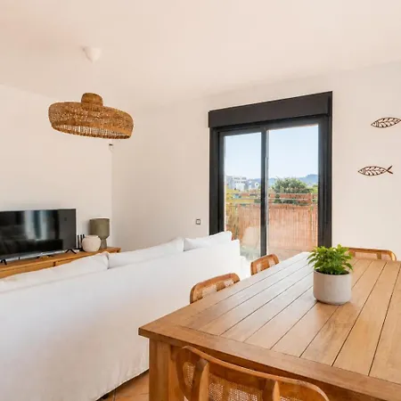 Casa Pez Piscina, Terrazas Y Slow Life Junto Al Mar * Lajares