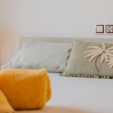 Casa Pez Piscina, Terrazas Y Slow Life Junto Al Mar * Lajares