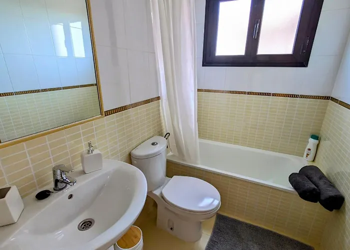 Ferienhaus Escapada Slow-life Piscina, Terrazas Y Olas Cerca - Casa Pez *